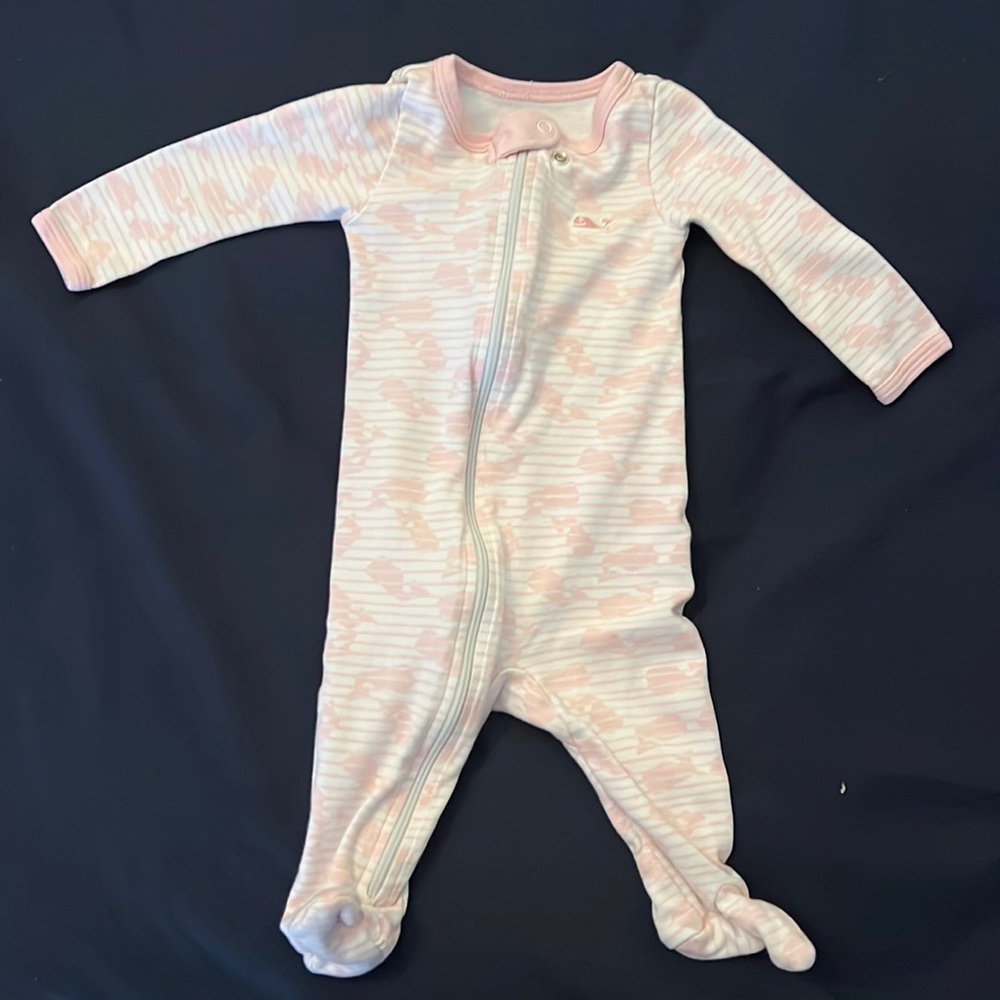 Vineyard Vines Zippered Whale Sleeper